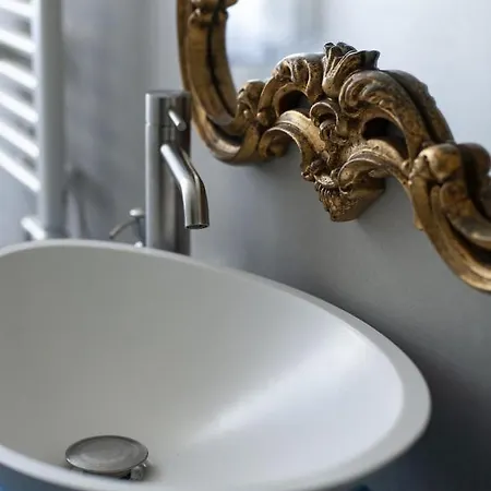 Isola Dei Racconti - - Гостевой дом Кальяри