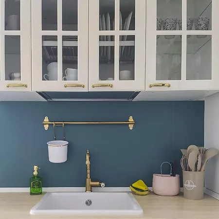 Isola Dei Racconti - - *